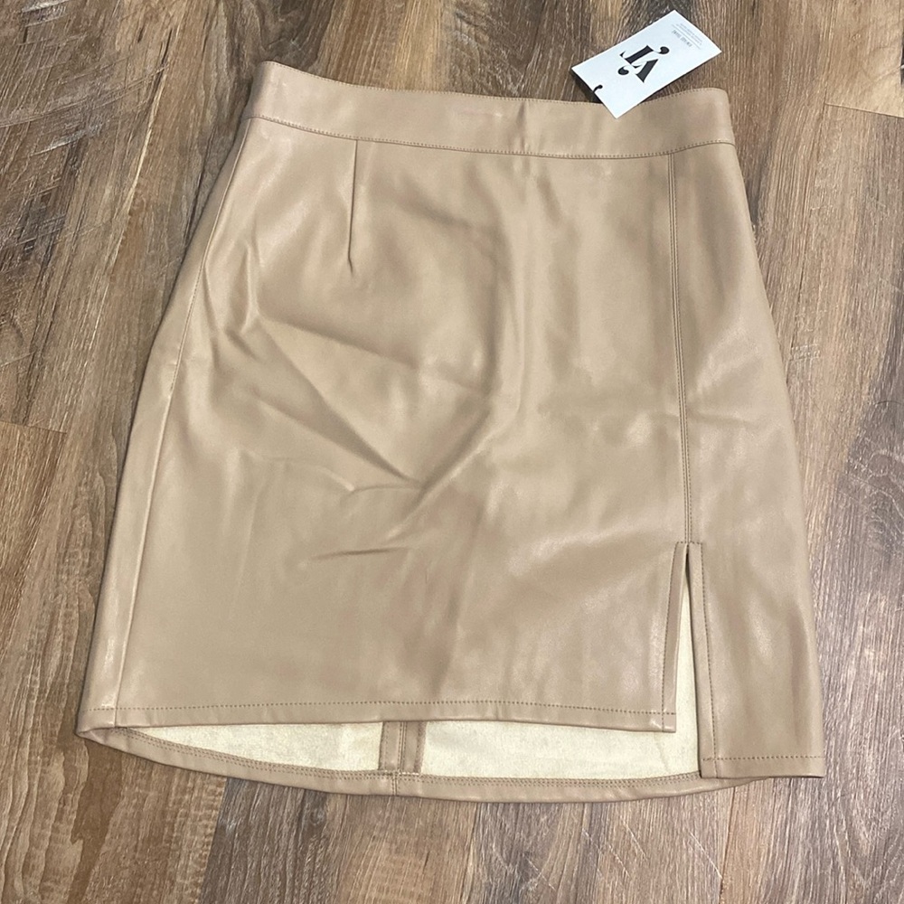NWT Faux Leather Skirt